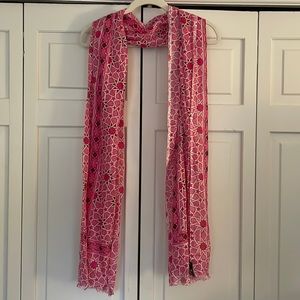 GORGEOUS Scarf